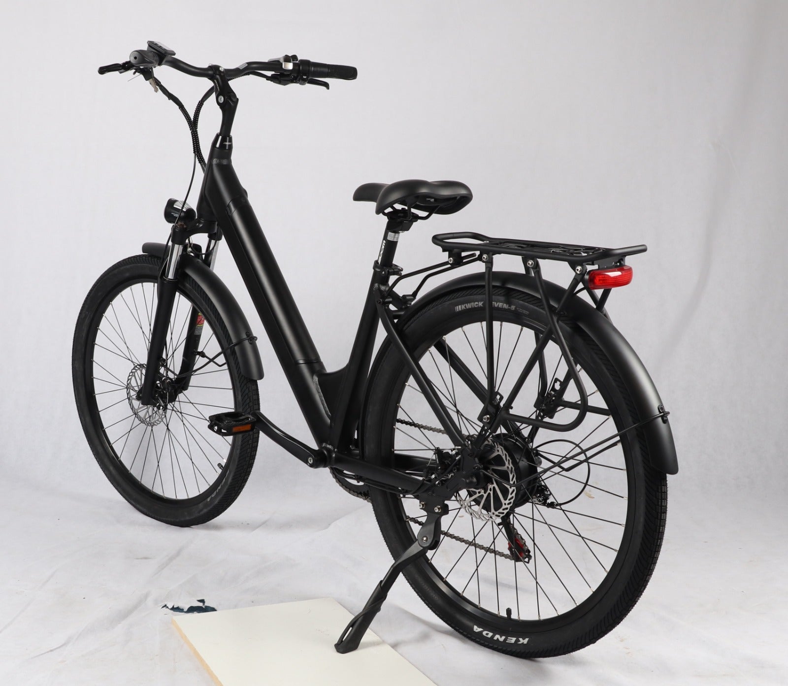 EA E-Bike - Electric Golf Bike